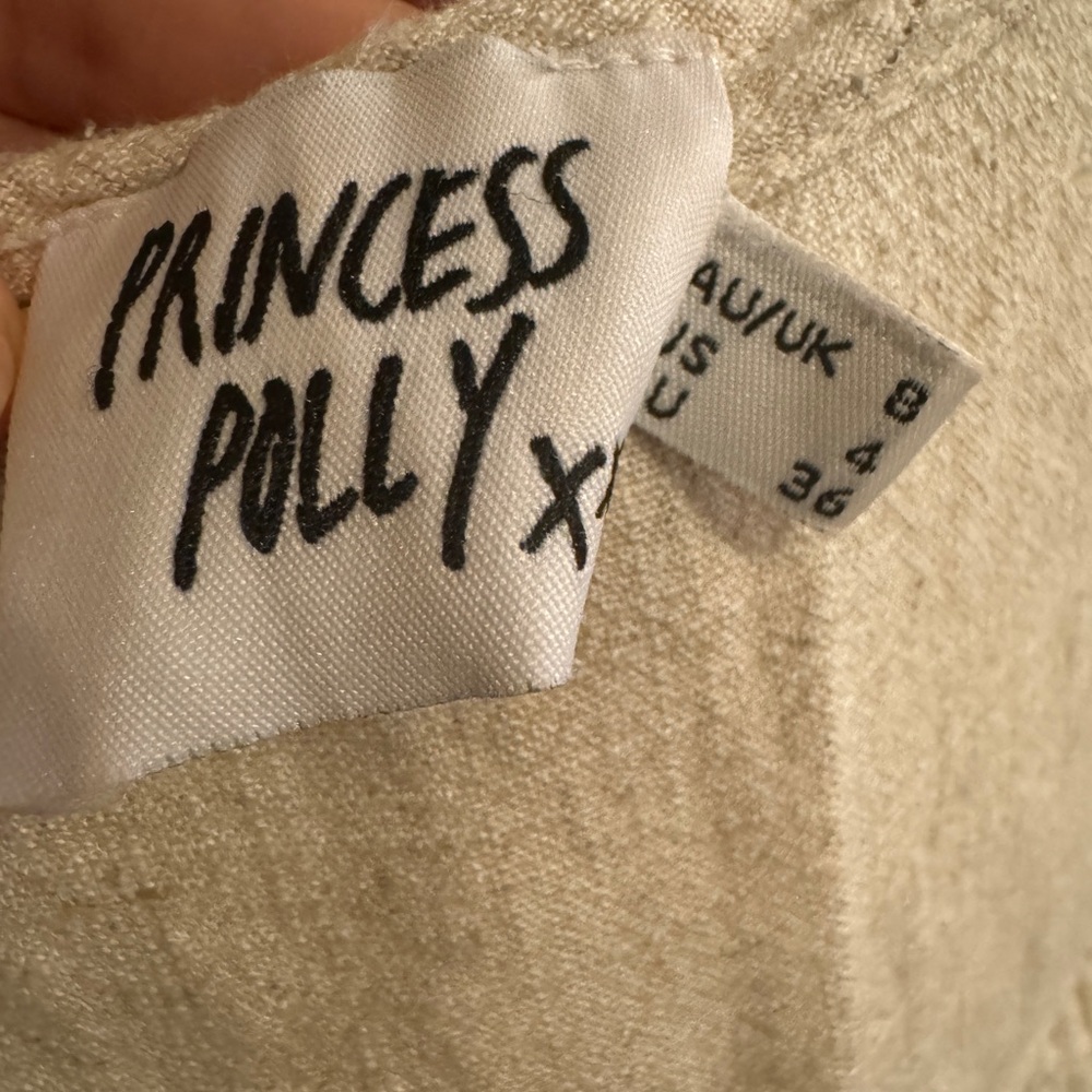 Cream romper - Picture 2 of 2